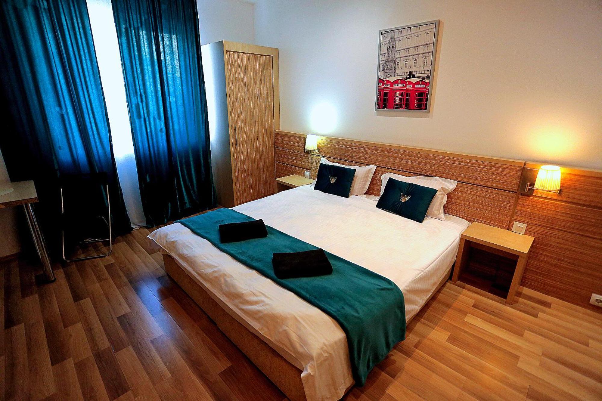 Cataleya Suites Aparthotel Бухарест Экстерьер фото